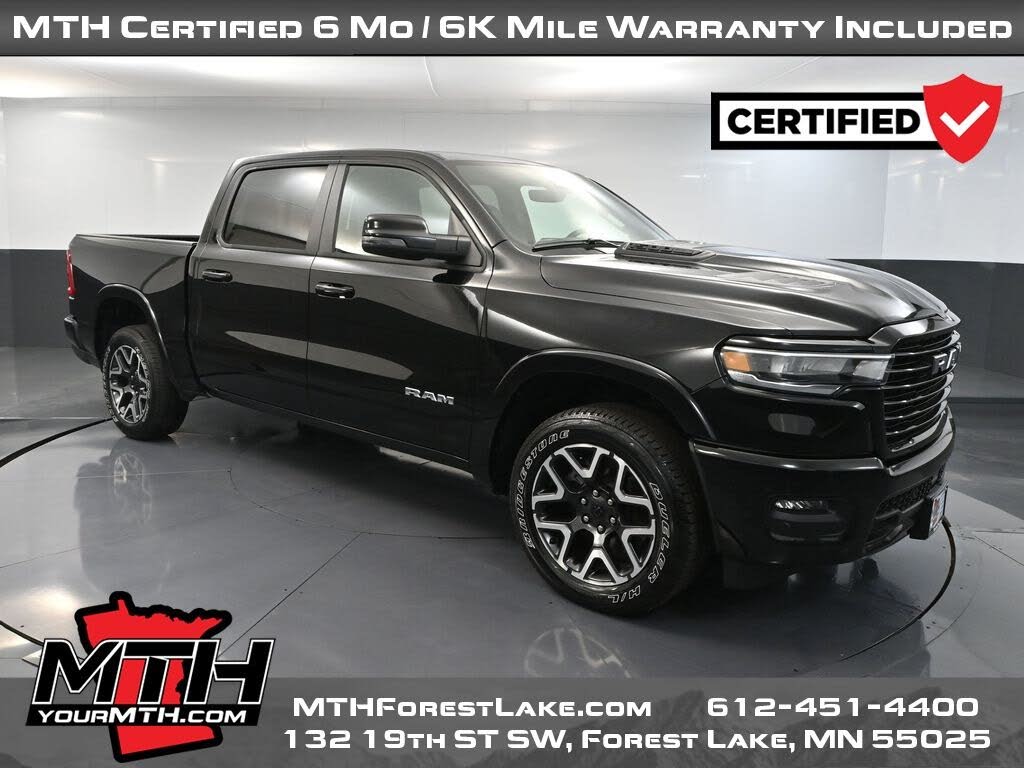 2025 RAM 1500 Laramie Crew Cab 4WD