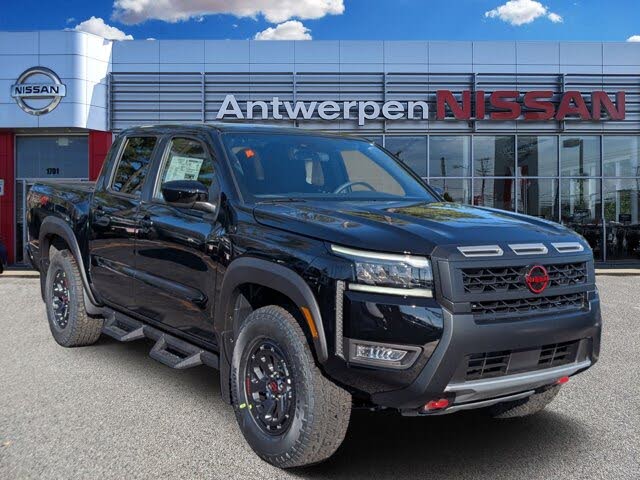 2026 Nissan Frontier PRO-4X Crew Cab 4WD