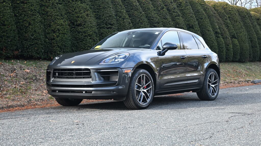 2022 Porsche Macan S AWD