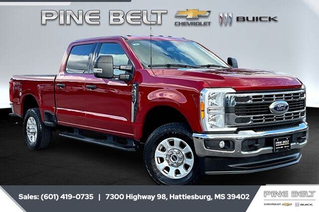 2023 Ford F-250 Super Duty XLT Crew Cab 4WD