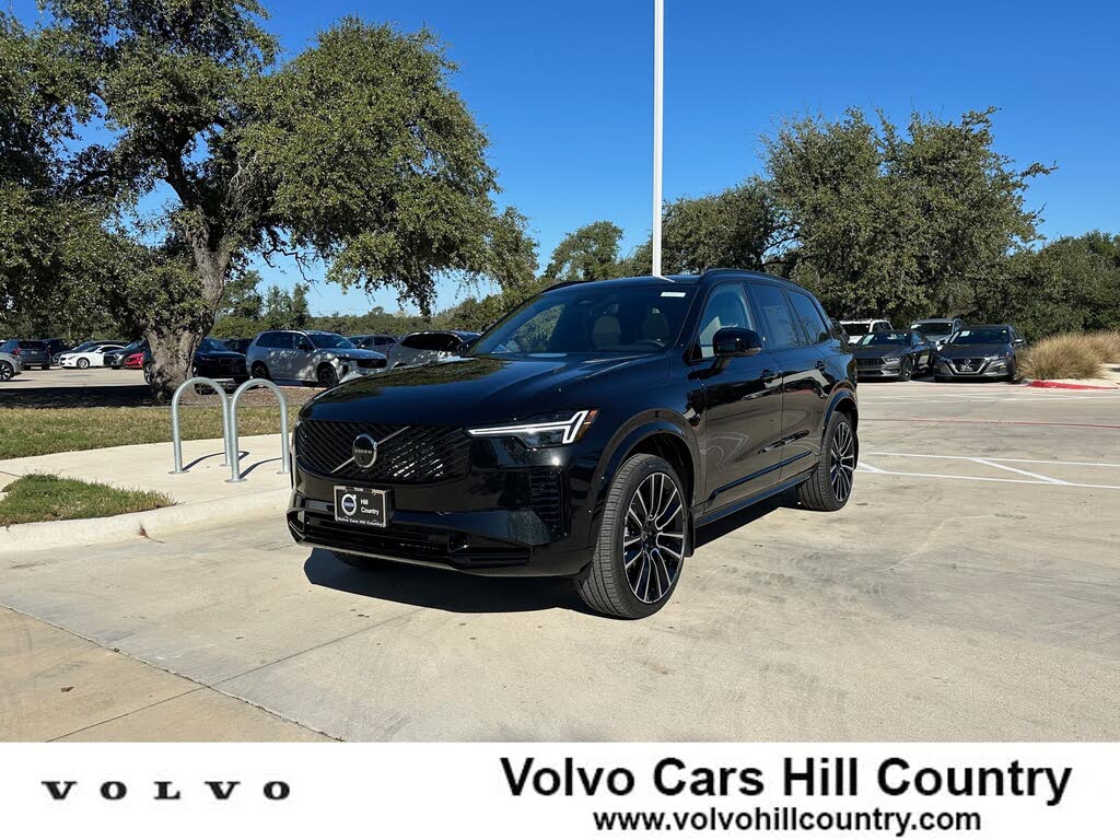 2026 Volvo XC90 B6 Ultra Dark 7-Passenger AWD
