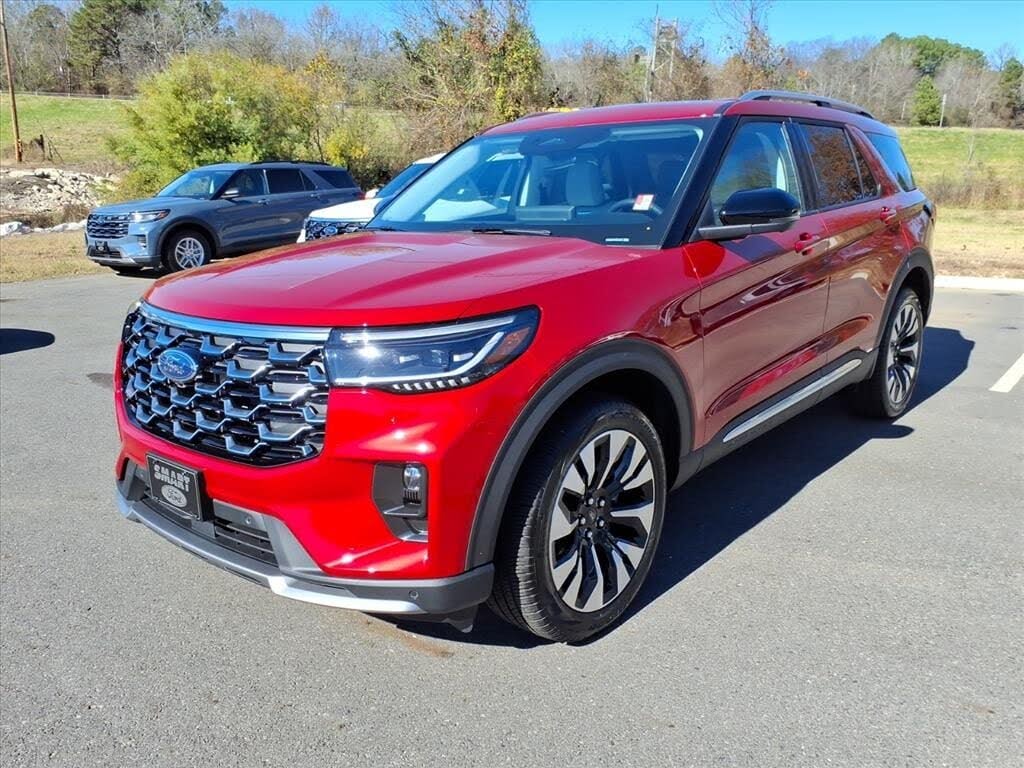 2026 Ford Explorer Platinum AWD