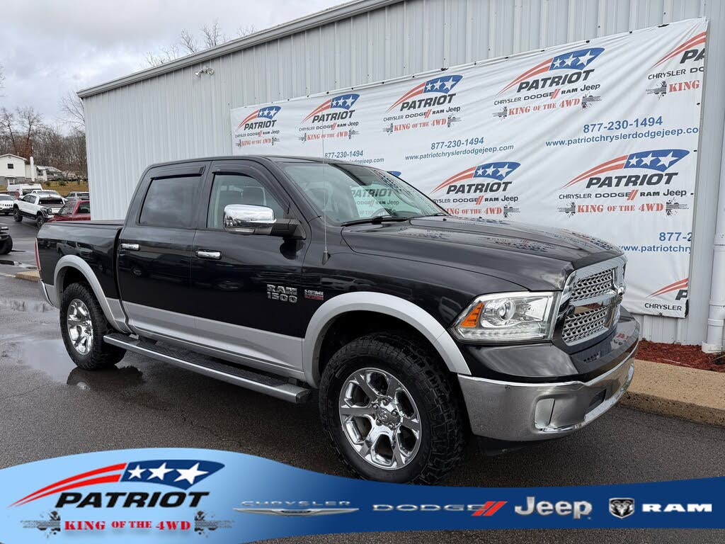 2016 RAM 1500 Laramie Crew Cab 4WD