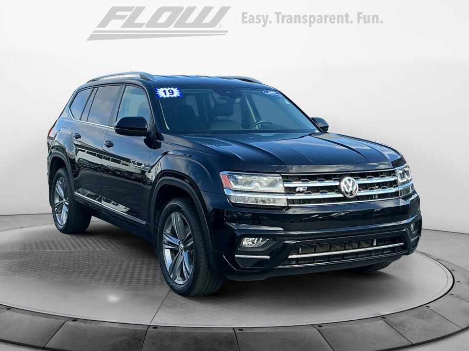 2019 Volkswagen Atlas SE 4Motion with Technology R-Line