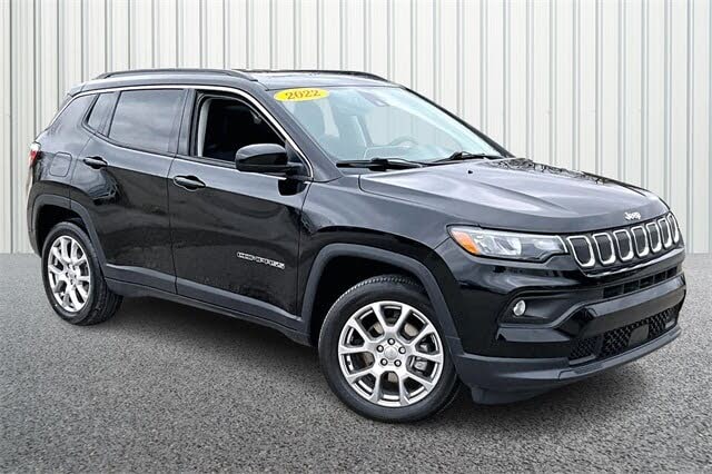 2022 Jeep Compass Latitude Lux 4WD