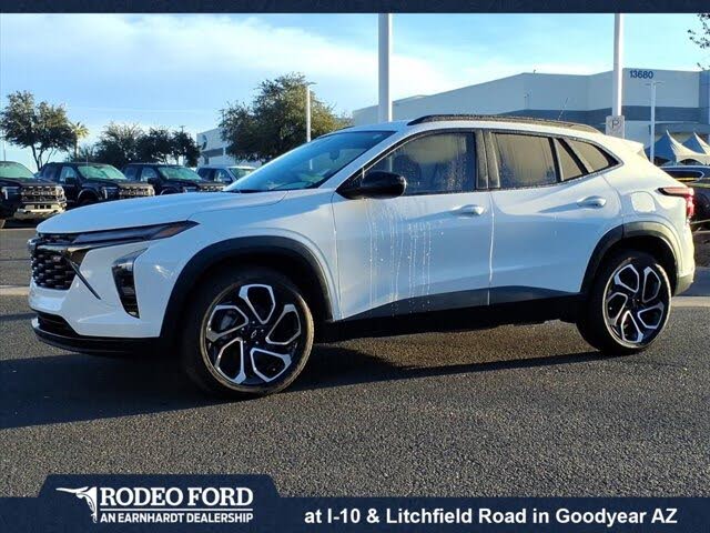 2024 Chevrolet Trax RS with 2RS FWD