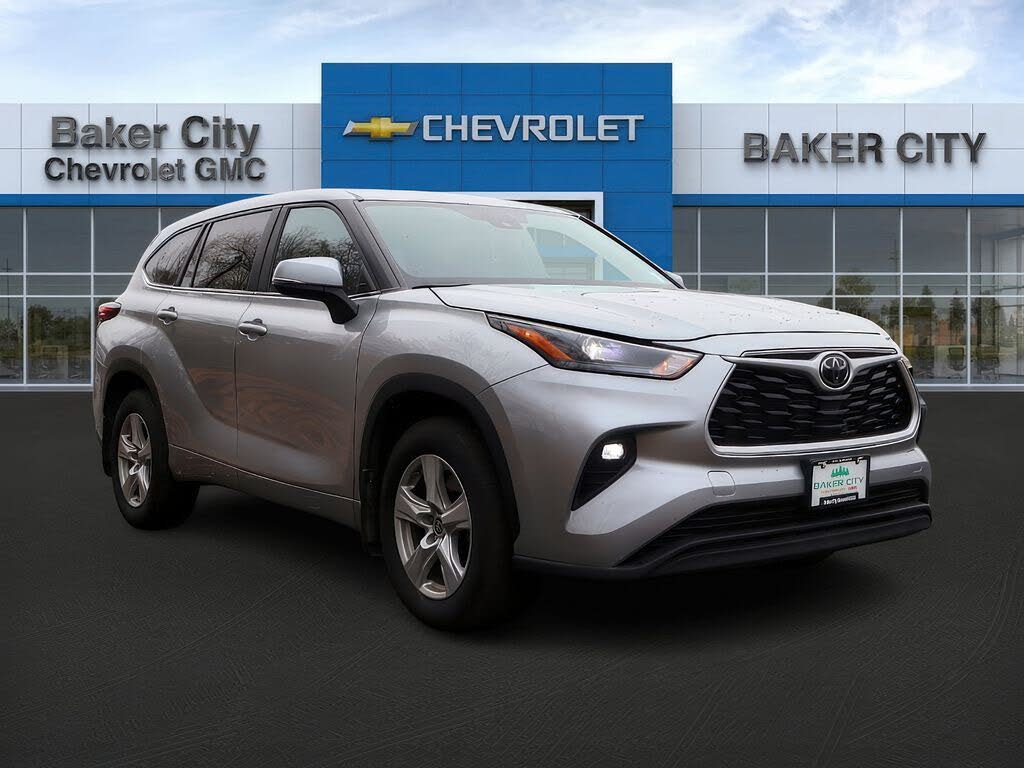 2024 Toyota Highlander LE AWD