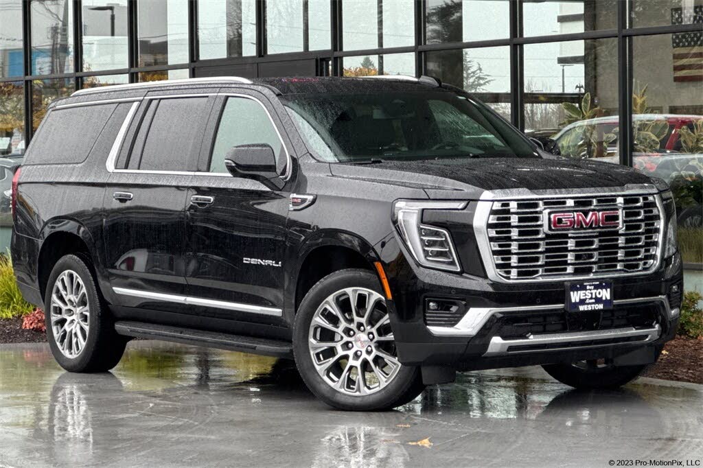 2025 GMC Yukon XL Denali 4WD
