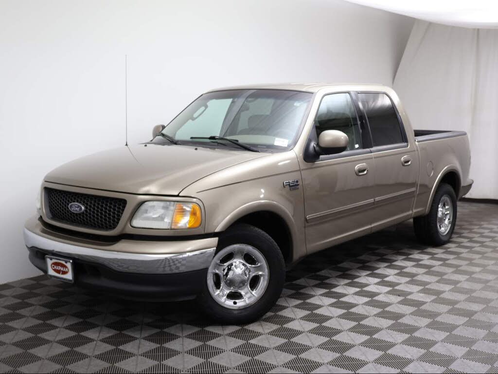 2002 Ford F-150 Lariat Crew Cab SB