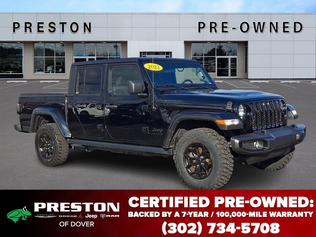 2023 Jeep Gladiator Willys Crew Cab 4WD