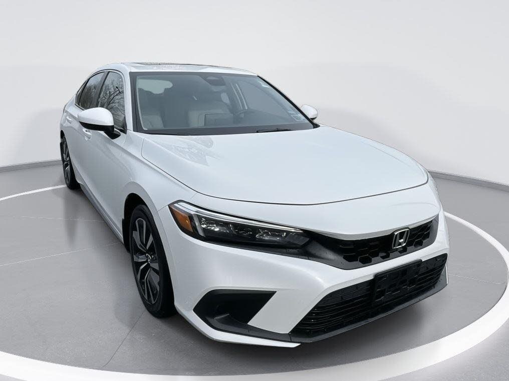 2024 Honda Civic Hatchback EX-L FWD