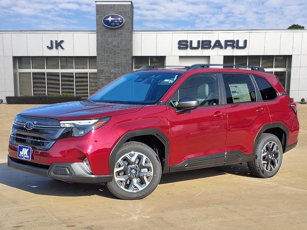 2025 Subaru Forester Premium Crossover AWD