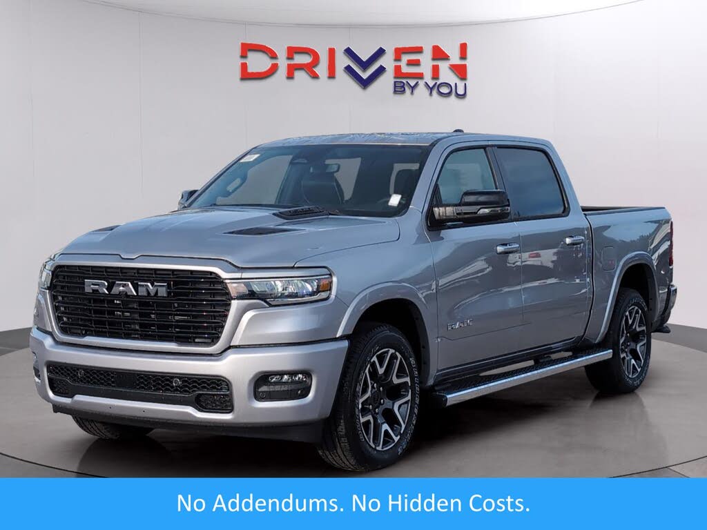 2026 RAM 1500 Laramie Crew Cab 4WD