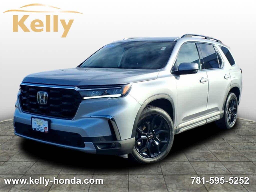 2024 Honda Pilot Touring AWD