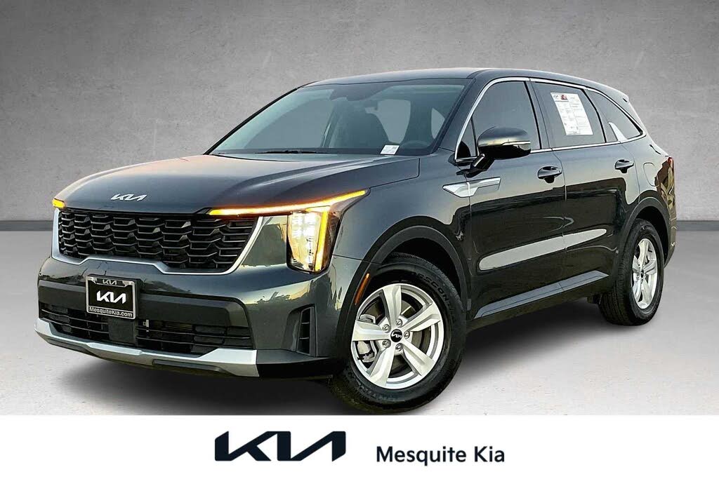 2024 Kia Sorento LX FWD