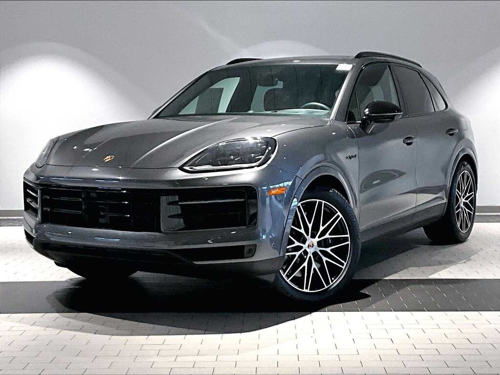 2026 Porsche Cayenne AWD
