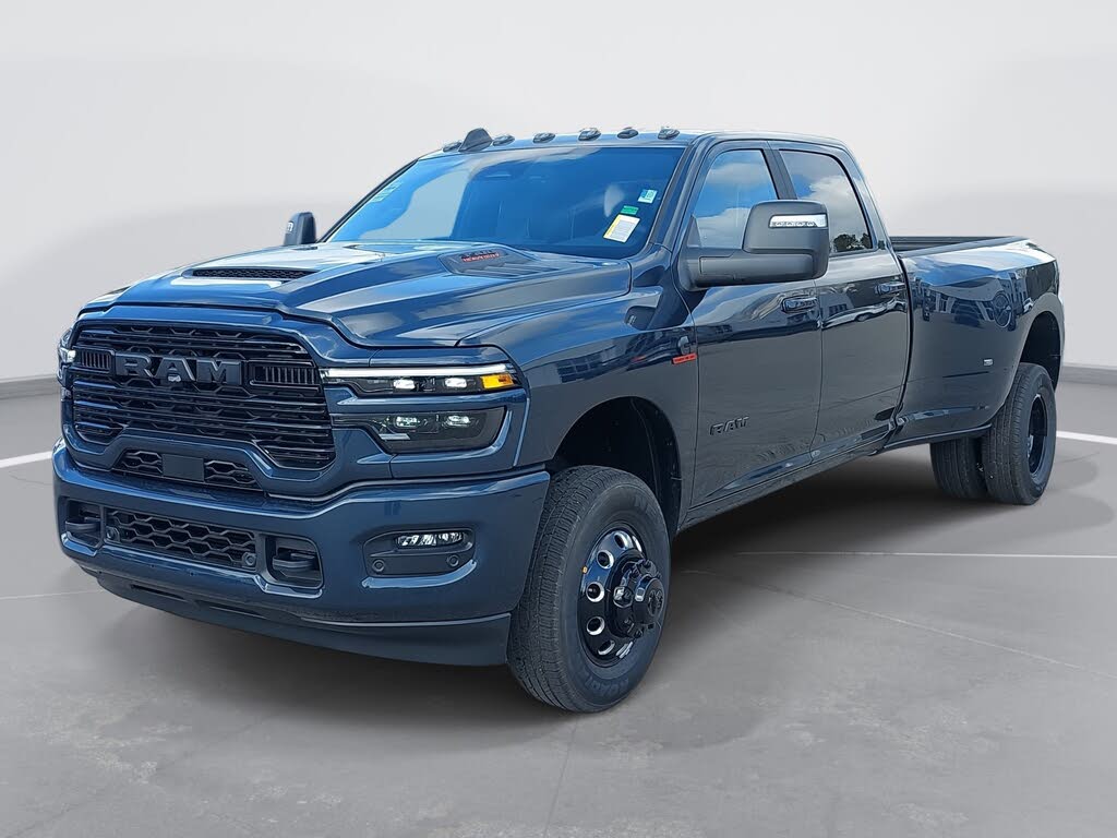 2026 RAM 3500 Laramie Crew Cab LB DRW 4WD