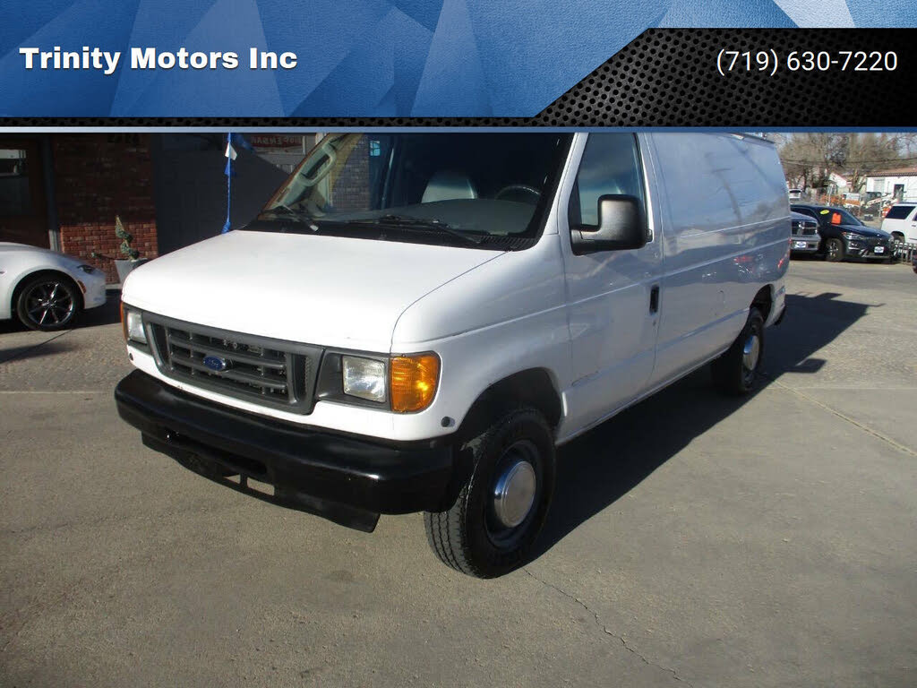 2004 Ford E-Series E-250 Cargo Van