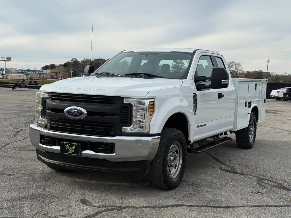 2018 Ford F-350 Super Duty XL SuperCab LB 4WD