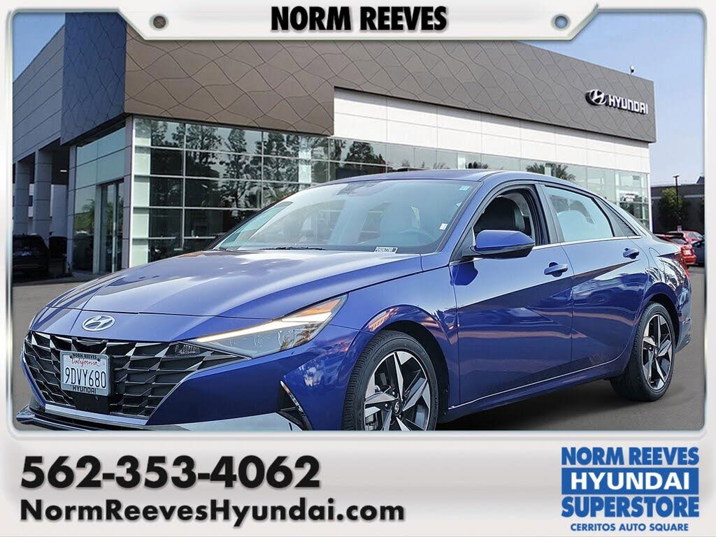 2023 Hyundai Elantra Limited FWD