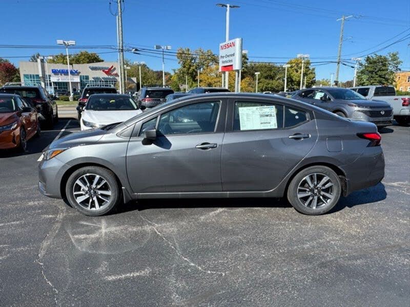 2025 Nissan Versa SV FWD