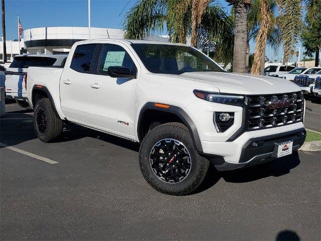2026 GMC Canyon AT4 Crew Cab 4WD