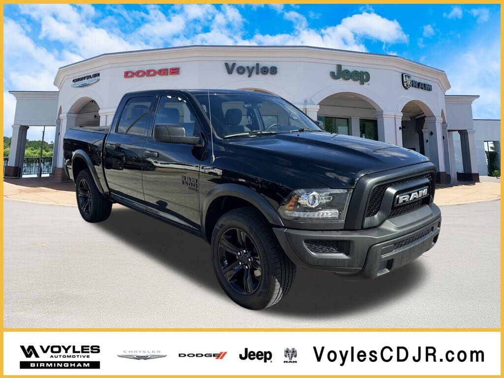 2024 RAM 1500 Classic Warlock Crew Cab 4WD