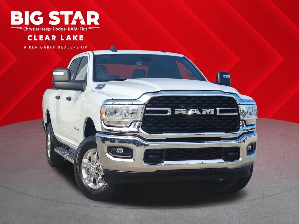 2024 RAM 2500 Big Horn Crew Cab 4WD