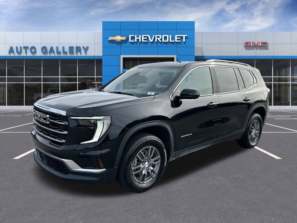 2025 GMC Acadia Elevation FWD