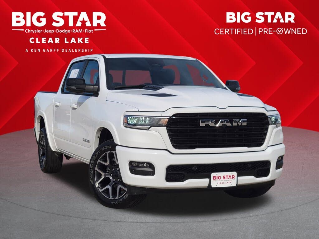 2025 RAM 1500 Laramie Crew Cab 4WD