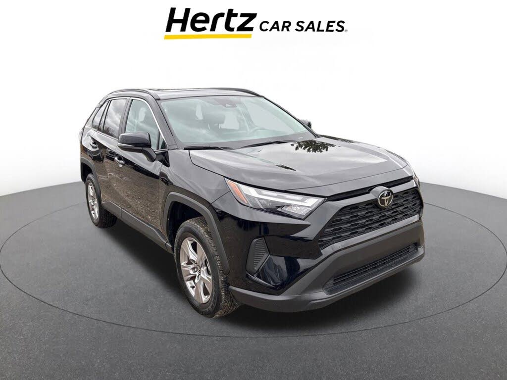 2025 Toyota RAV4 XLE AWD