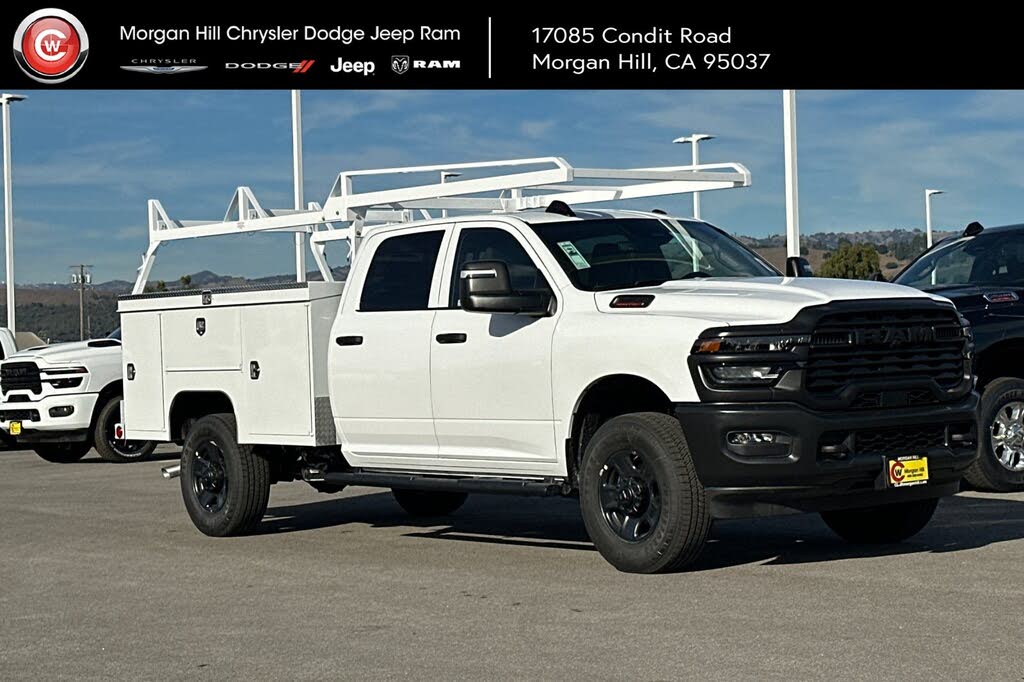 2026 RAM 2500 Tradesman Crew Cab LB 4WD