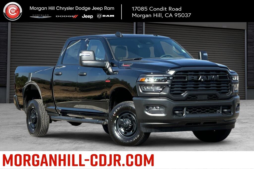 2026 RAM 2500 Tradesman Crew Cab 4WD