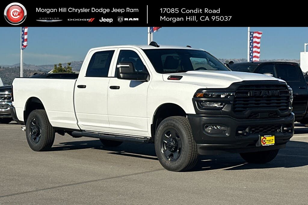 2026 RAM 3500 Tradesman Crew Cab LB 4WD