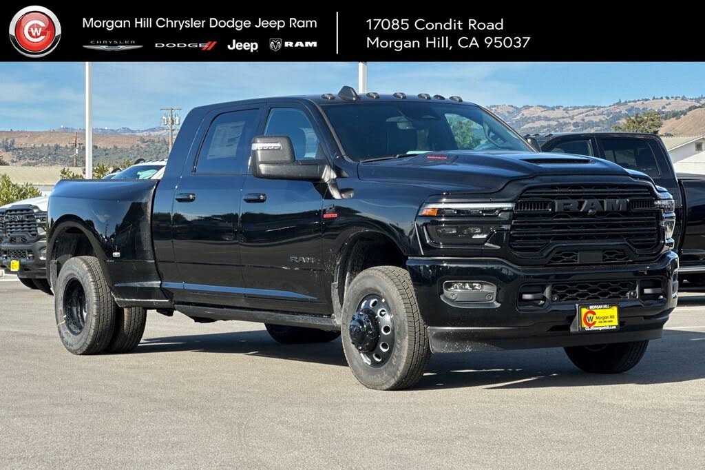 2026 RAM 3500 Laramie Mega Cab DRW 4WD