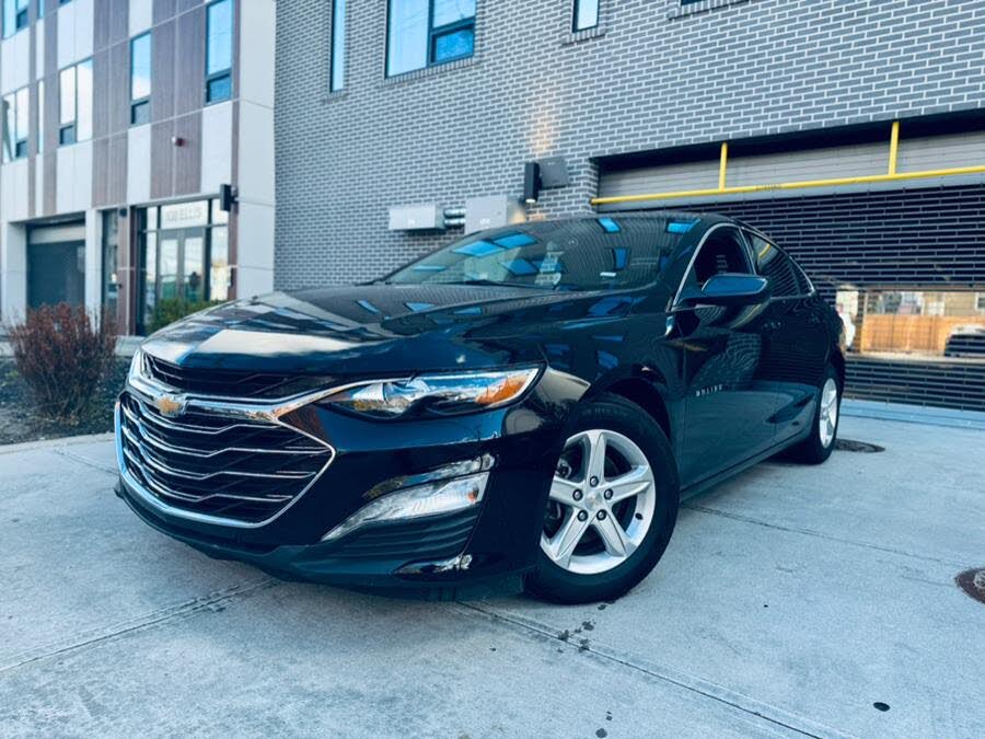 2024 Chevrolet Malibu LT with 1LT FWD