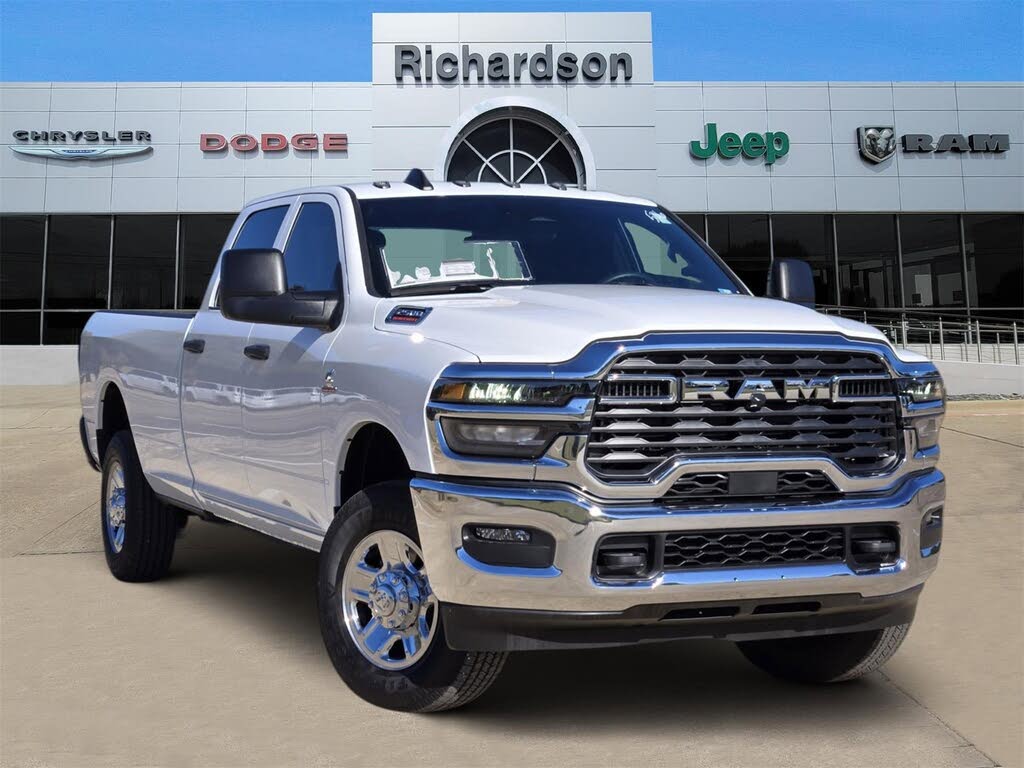2025 RAM 2500 Tradesman Crew Cab LB 4WD