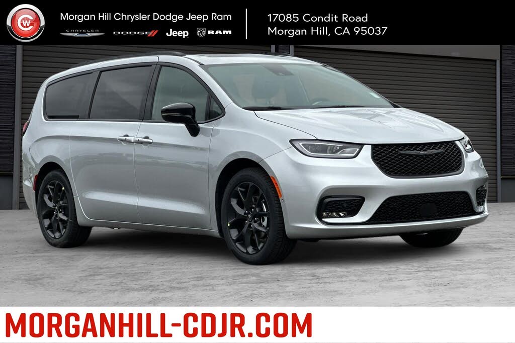 2026 Chrysler Pacifica Limited FWD