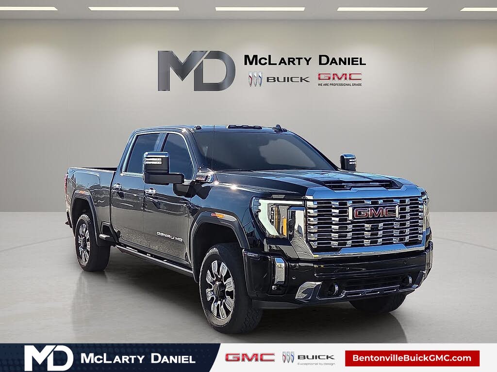 2024 GMC Sierra 2500HD Denali Crew Cab 4WD