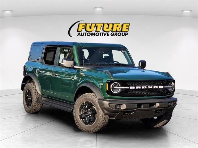 2025 Ford Bronco Outer Banks 4-Door 4WD