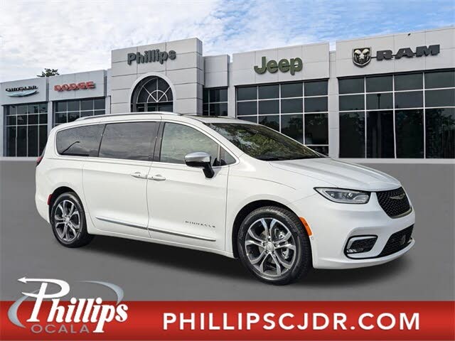 2026 Chrysler Pacifica Pinnacle FWD