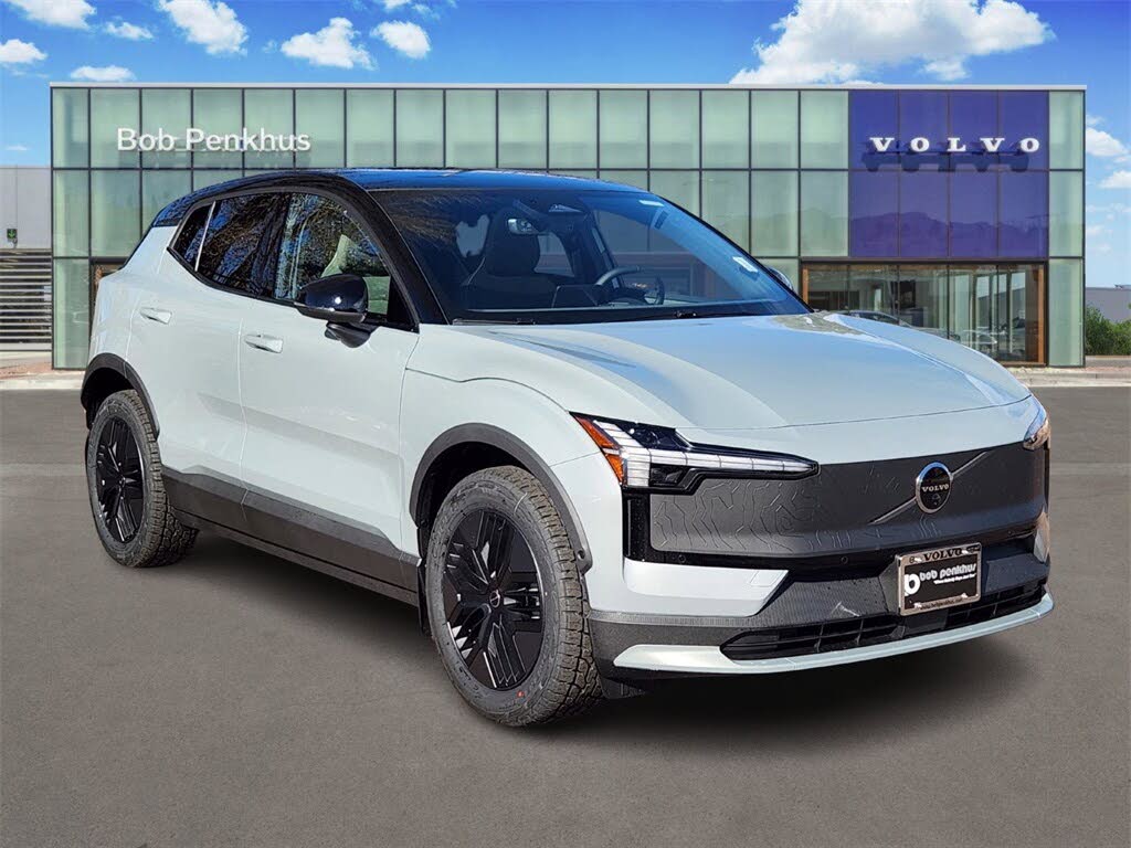 2026 Volvo EX30 Cross Country Twin Ultra eAWD