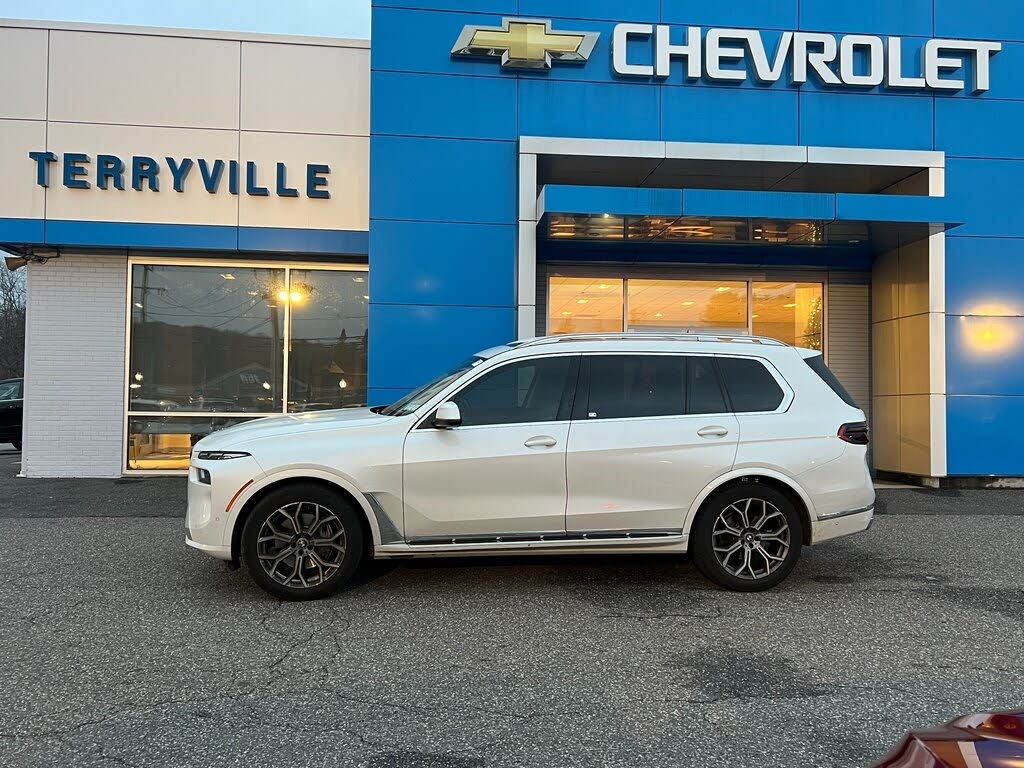 2023 BMW X7 xDrive40i AWD