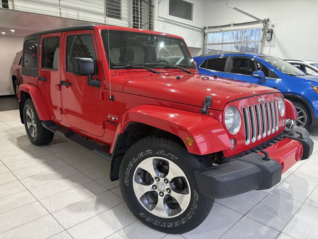 2016 Jeep Wrangler Unlimited Sahara 4WD