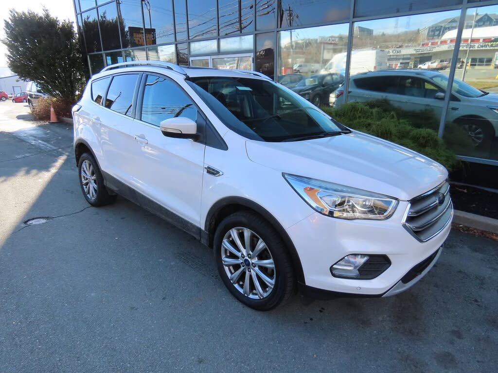 Ford Escape Titanium AWD 2017