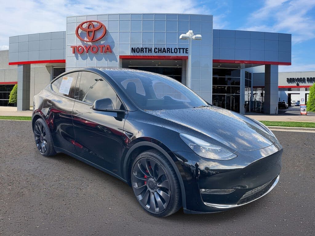 2023 Tesla Model Y Performance AWD