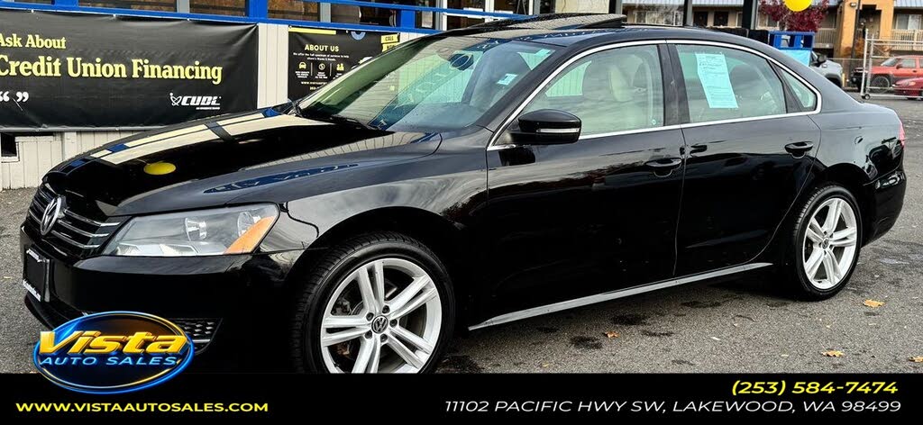 2014 Volkswagen Passat SE with Sunroof