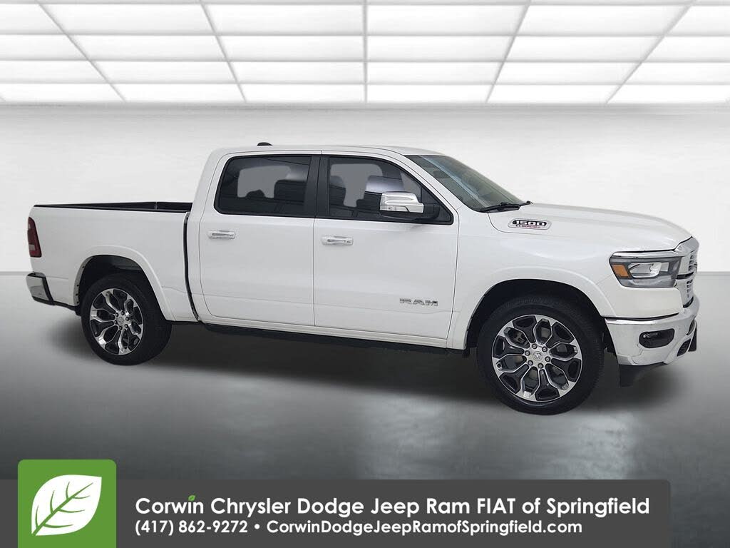 2022 RAM 1500 Laramie Crew Cab 4WD