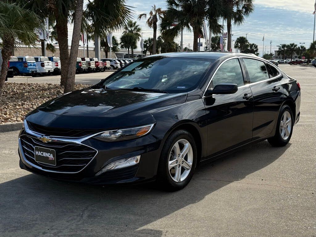 2023 Chevrolet Malibu LT with 1LT FWD