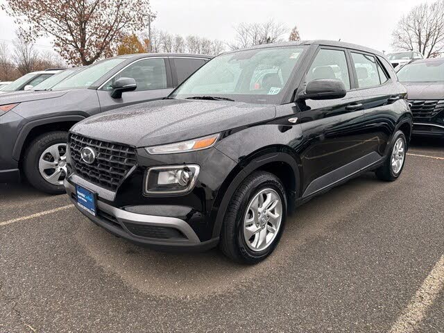 2023 Hyundai Venue SE FWD